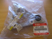 SUZUKI NOS POGGIAPIEDI DESTRO