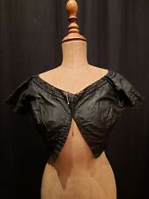 Antico corpetto abito in seta tombolo giaietto.Nero.