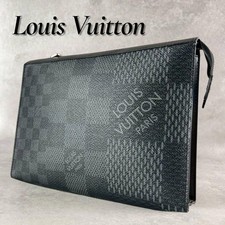 Louis Vuitton Pochette Voyage