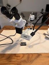 microscopio stereoscopico FERVI