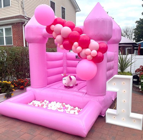 Castello gonfiabile rosa 10x8