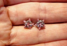 Orecchino stella rosa - , mm