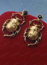 ORECCHINI scarabeo stile