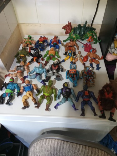 Lotto lavoro figurine motu - motu, he