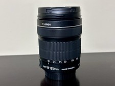 Obiettivo Canon EF-S 18-135mm