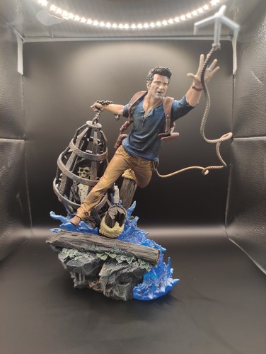 Nathan drake uncharted - –,