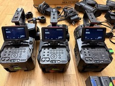 TRE: SONY NEX FS700 / FS700R - Tutti hanno aggiornamento raw 4K - Venditore canadese