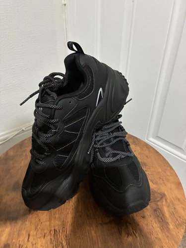 Sneakers donna nere tinta