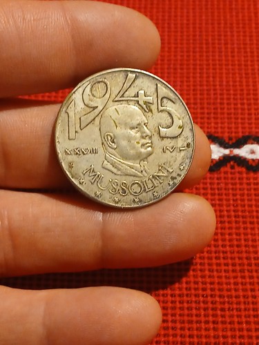 Moneta lire del 1945 - moneta, benito