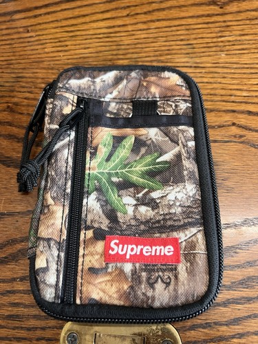 Borsa fw19 supreme realtree - supreme,