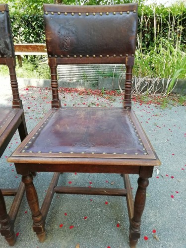 Vecchie sedie legno con - legno,