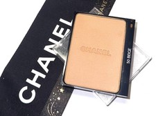 Chanel Vitalumiere Compact