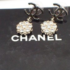 Orecchini CHANEL CC Logo