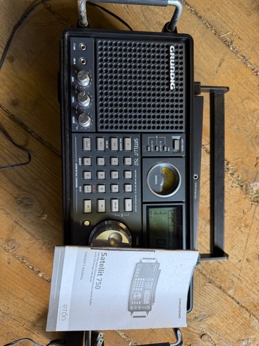 Grundig satellite 750 radio - 750,