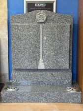 Libro commemorativo lapide