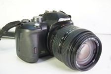 OLYMPUS E 510 IS con 18-180 mm