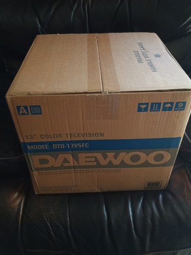 Daewoo crt dtq - daewoo, 13"
