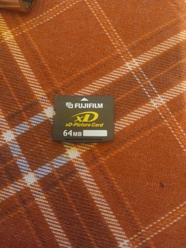 Scheda immagine fujifilm 64 - scheda,