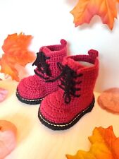 Scarpette modello Dr. Martens Neonato Uncinetto fatte a mano Regalo Nascita