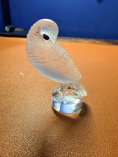 Lalique Figurine - TOURTERELLE