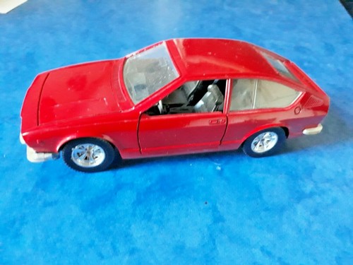 Alfa romeo alfetta gtv burago - romeo,