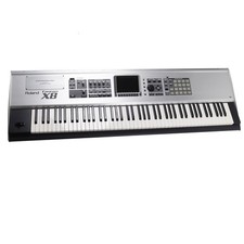 ROLAND Fantom-X8