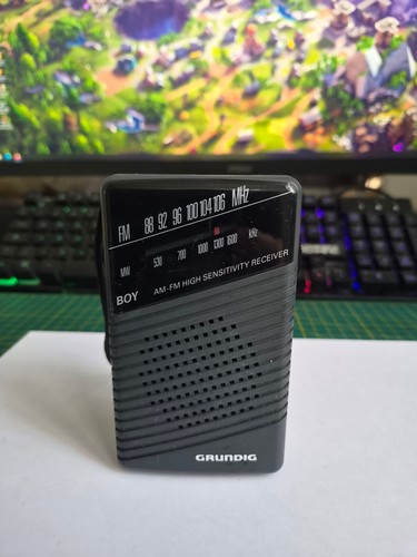 Vintage grundig boy radio - boy,