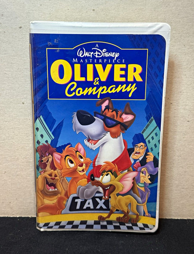 Walt disney home - disney, oliver