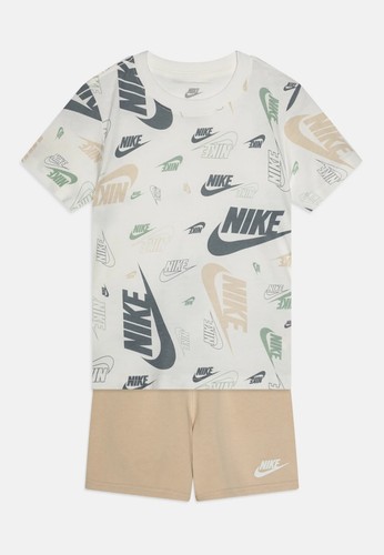 Nike completo shorts - completo,