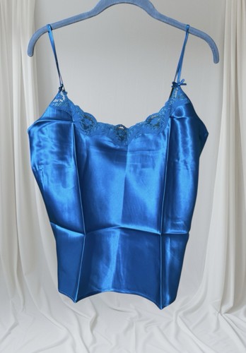 Victoria secret gold label - secret,