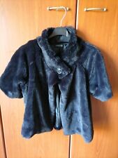 Pelliccia eco sintetica nera donna ragazza manica corta con bottone foderata