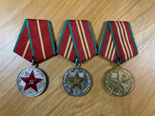 Médailles service kgb - médailles,