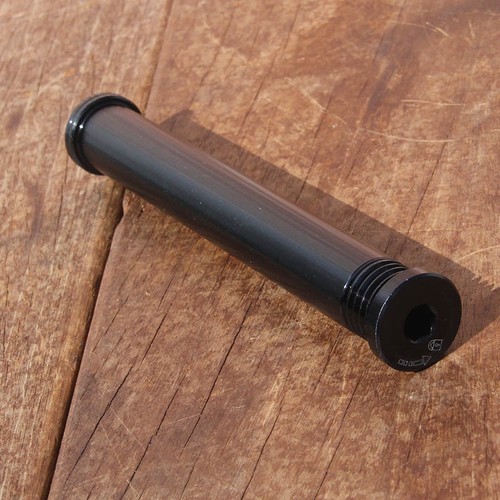 Oset through axle - oset,