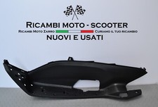 Pedana poggiapiedi inferiore sinistra originale Honda per PCX 150 del 2009 2103