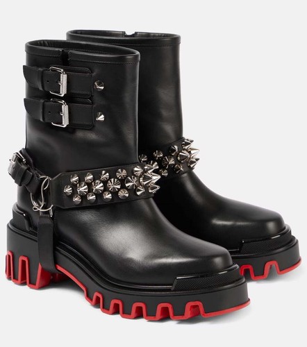 000 christian louboutin - $2,000,