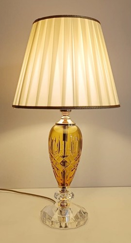 Lampada comodino elegante - da,