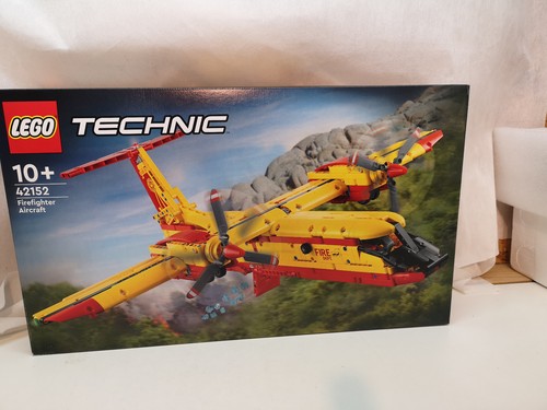 Lego technic 42152 l avion - :, l’avion