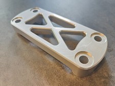 Supporto morsetto superiore