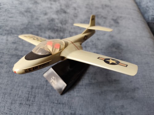 Cessna tweet 48 modello - t-37, 1/48