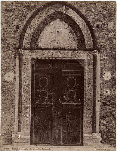 Taormina porta laterale - taormina,