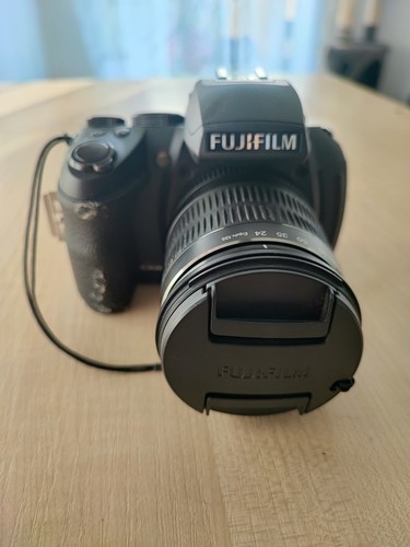 Fujifilm finepix series - hs,