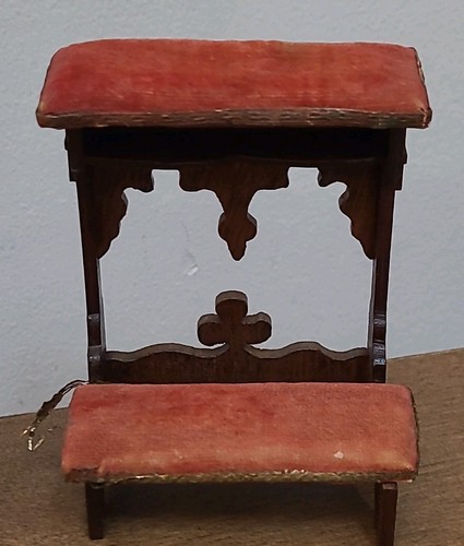 Antica casa delle bambole