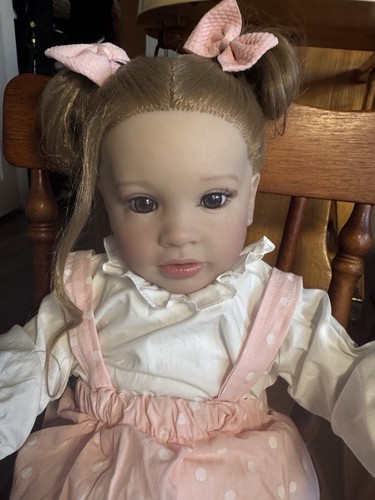 Bambola bambina aggiornata - bambola, bambina,