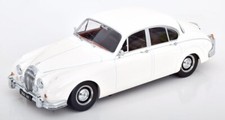 Scala 1:18 KK Daimler 250 V8 RHD 1962 bianco
