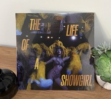 Taylor Swift LIFE OF A