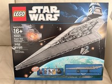 NEW & SEALED - LEGO 10221 -