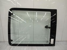 Vetro laterale fisso