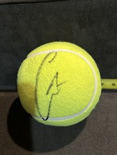 Pallina da tennis firmata