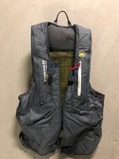 ZAINO GILET MAMMUT con sistema snowpulse, seminuovo usato 5 uscite freeride