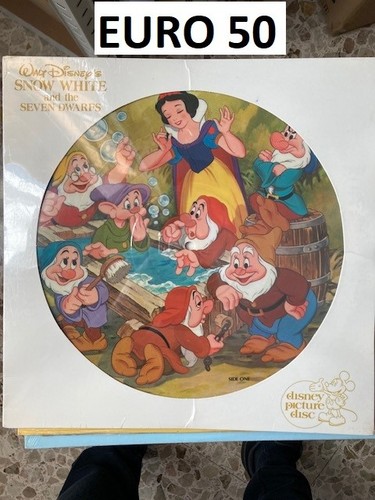 Walt disney snow white - ", "